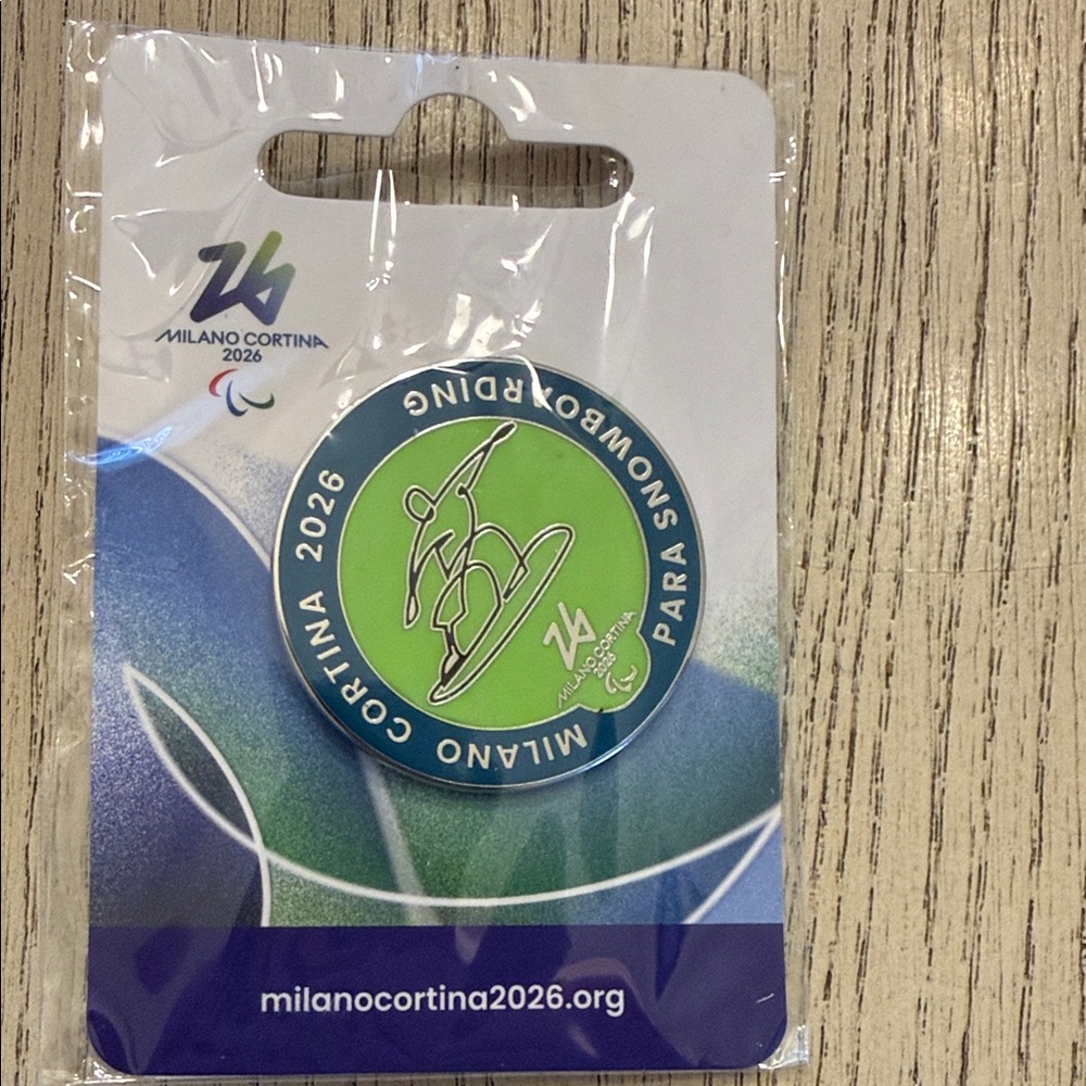 Milano Cortina 2026 Para Snowboarding Collectible Pin - Green & Blue
